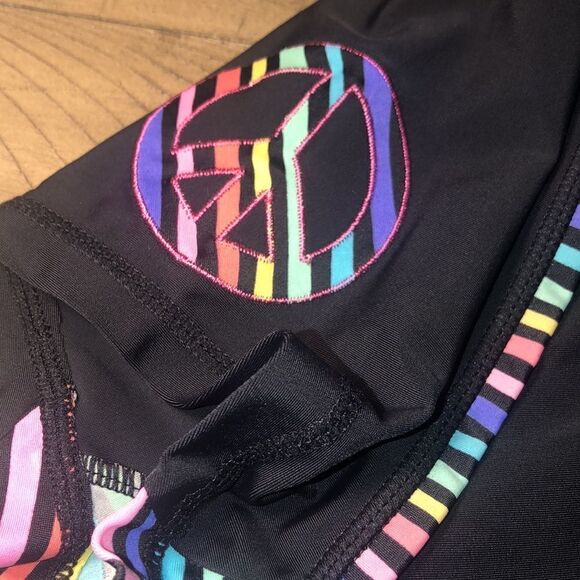 OP Peace ☮️ and Rainbow 🌈 Rash Guard Swim Shirt. Black Contrast Rainbow Piping - Picture 3 of 17